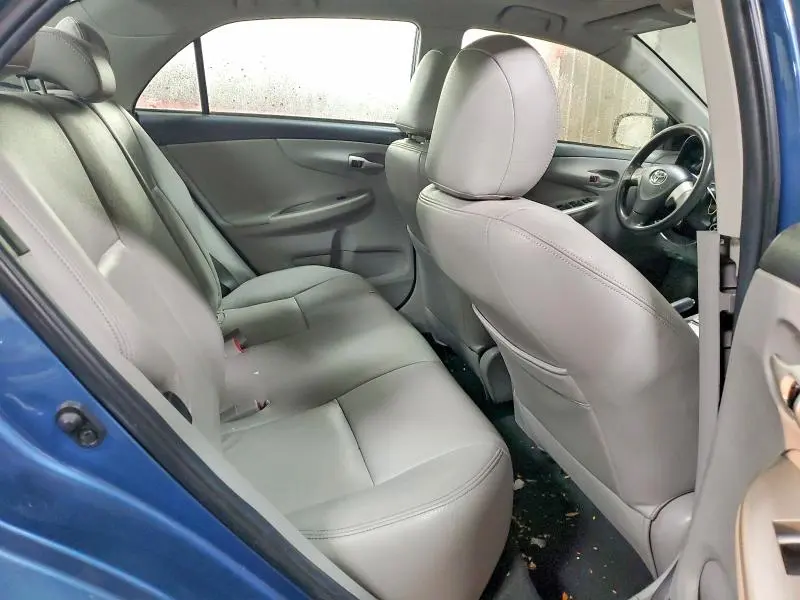 2012 TOYOTA COROLLA LE  