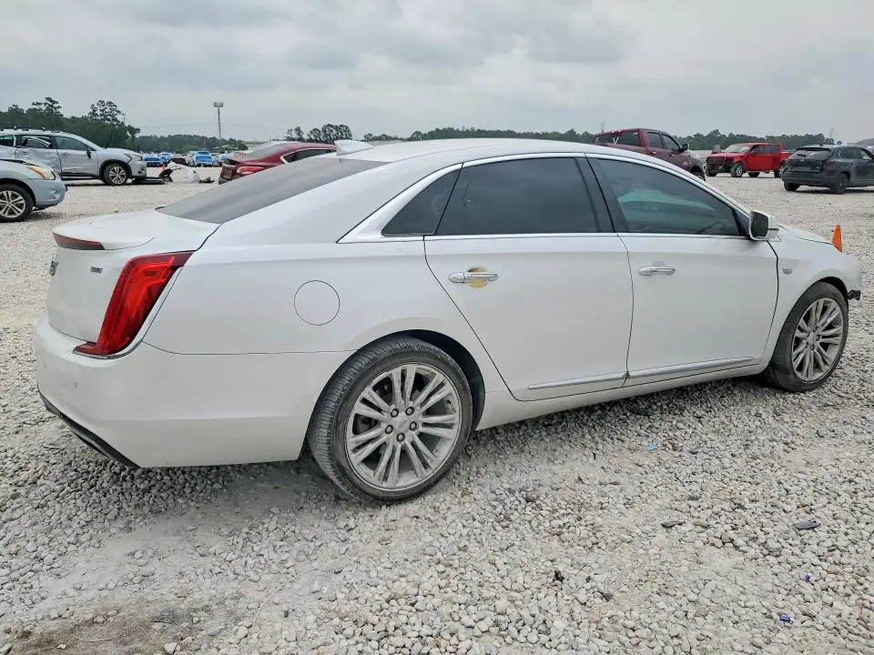 2018 CADILLAC XTS LUXURY  