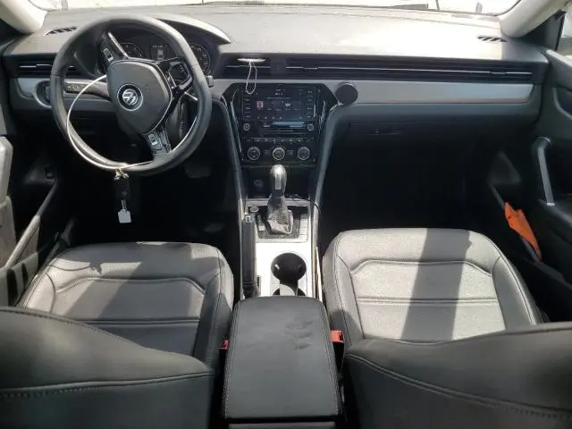 2021 VOLKSWAGEN PASSAT SE  