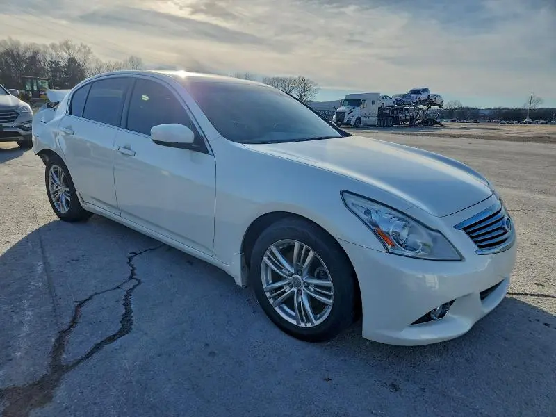2012 INFINITI G37 BASE  