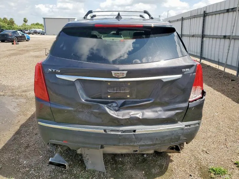 2017 CADILLAC XT5   