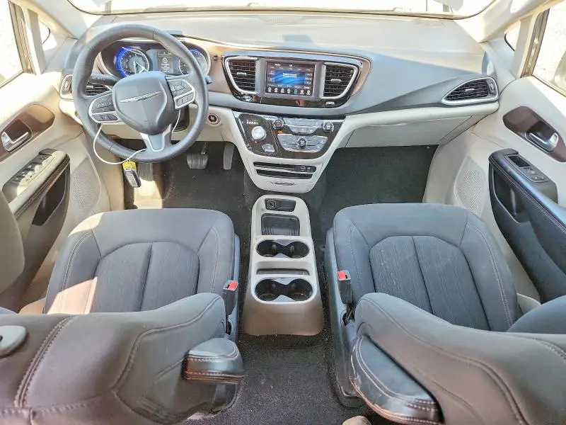 2019 CHRYSLER PACIFICA L  