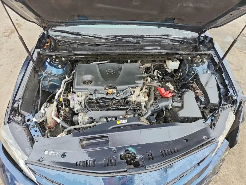 2019 TOYOTA CAMRY LE  