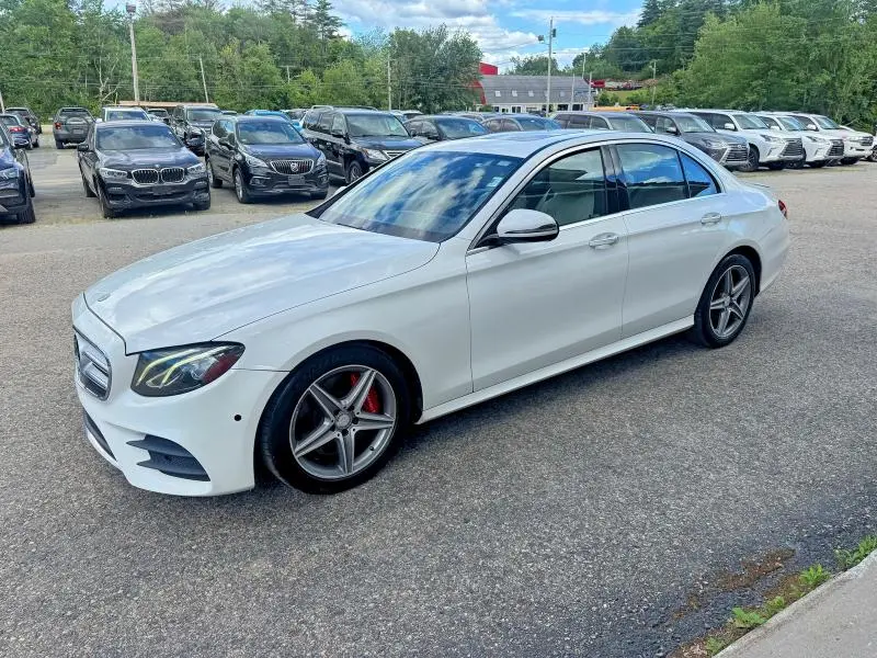 2017 MERCEDES-BENZ E 300  