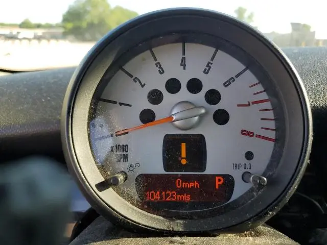 2011 MINI COOPER 