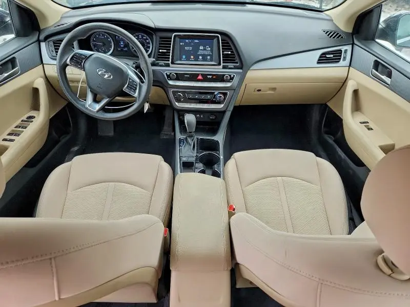 2018 HYUNDAI SONATA SE  