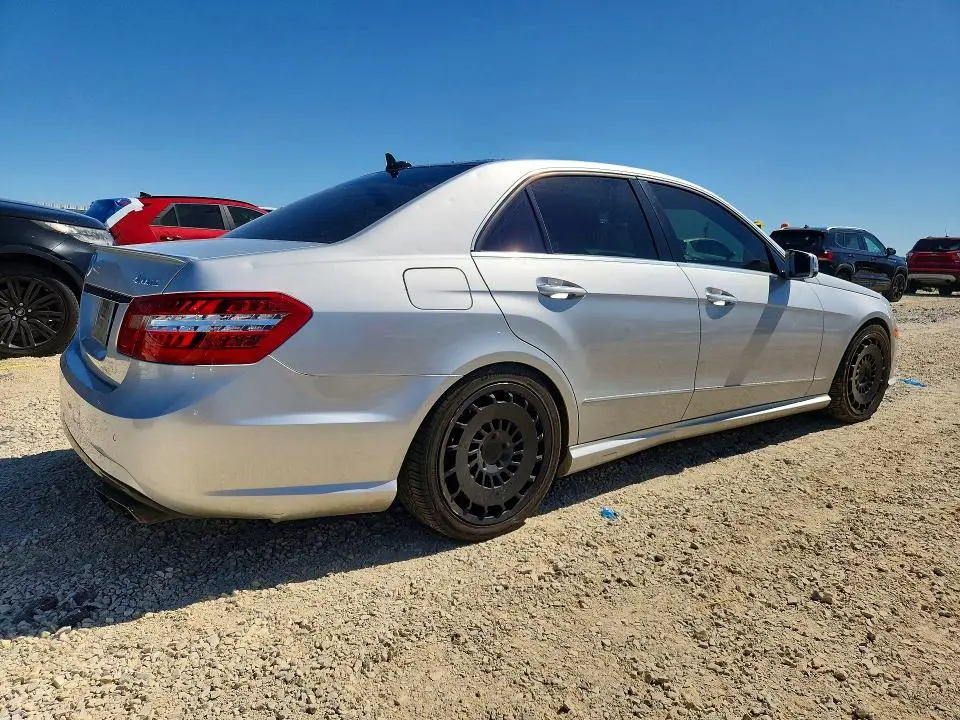 2011 MERCEDES-BENZ E 550 4MATIC  