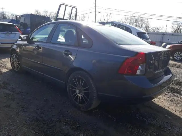 2010 VOLVO S40 2.4I