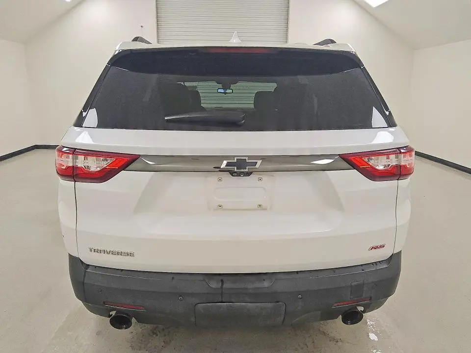 2021 CHEVROLET TRAVERSE RS  