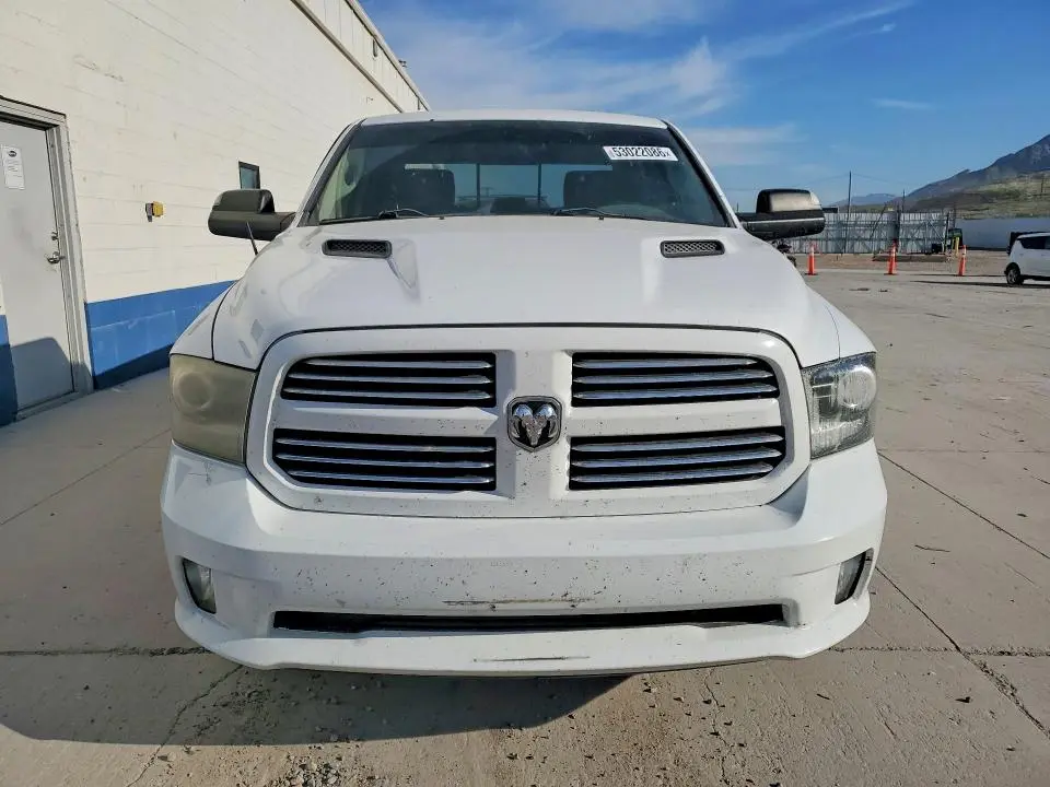 2016 RAM 1500 SPORT  