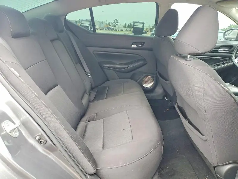 2019 NISSAN ALTIMA S  