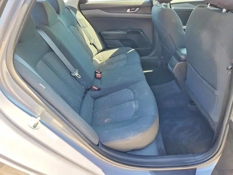 2021 KIA K5 LX  