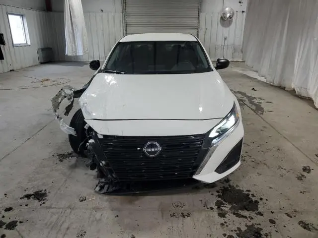 2025 NISSAN ALTIMA SV  