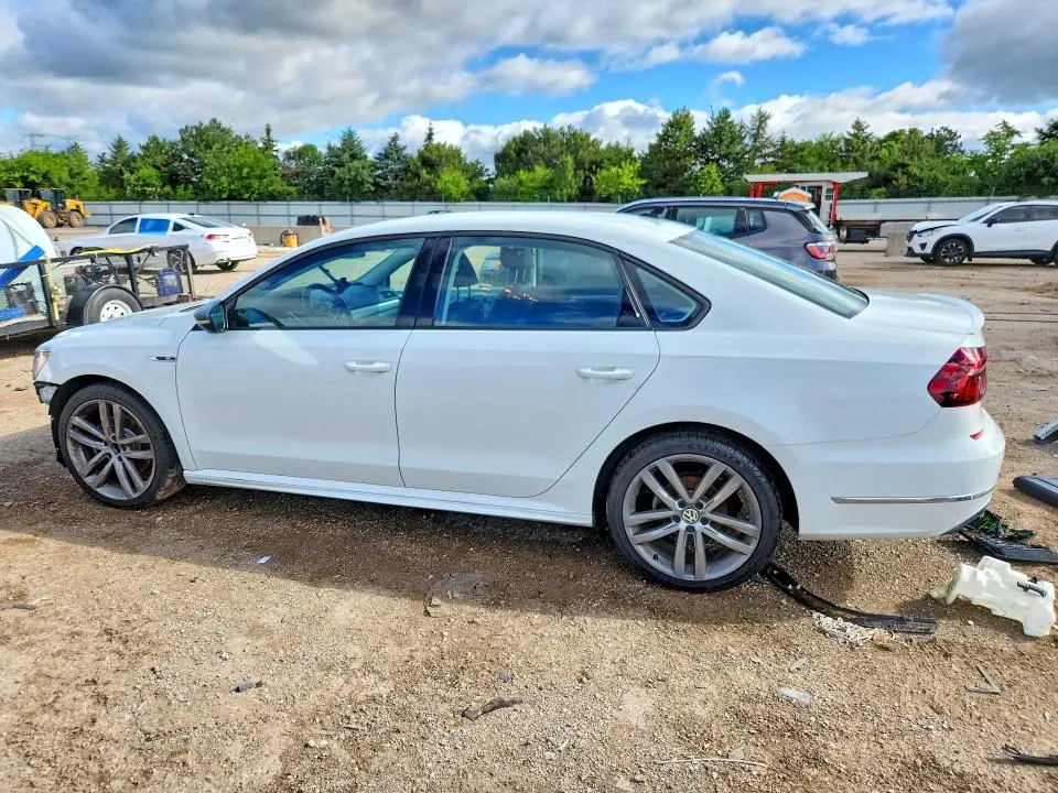 2018 VOLKSWAGEN PASSAT S/R-LINE  