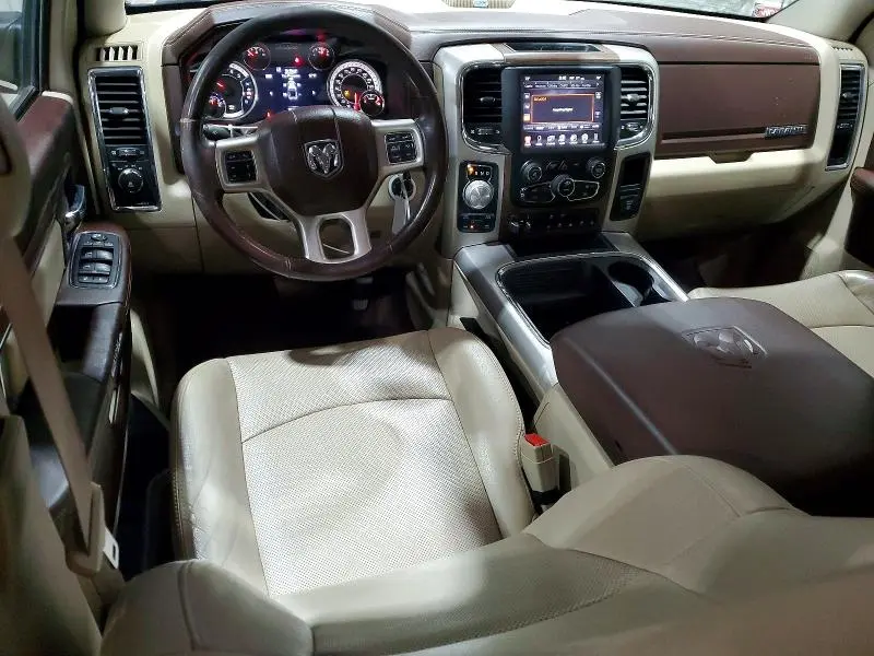 2016 RAM 1500 LARAMIE  