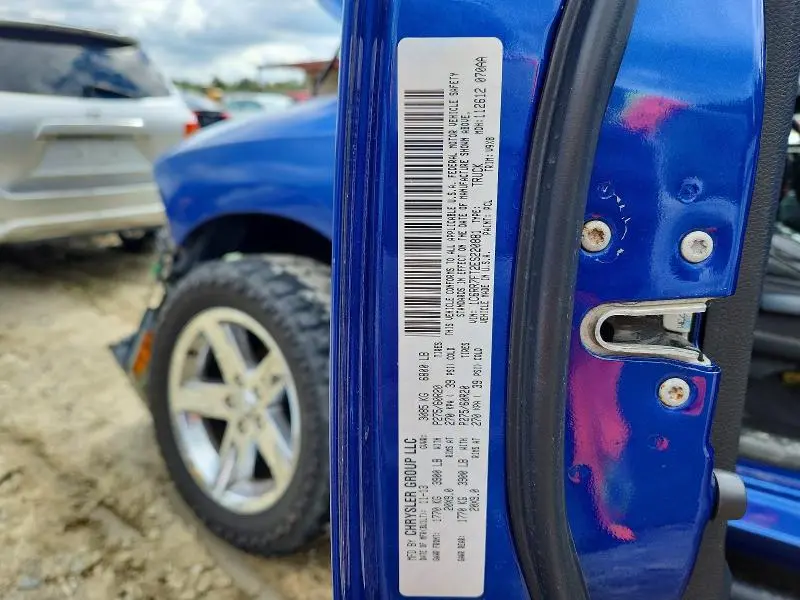 2014 RAM 1500 ST  