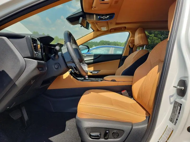 2025 LEXUS NX 350H LUXURY  
