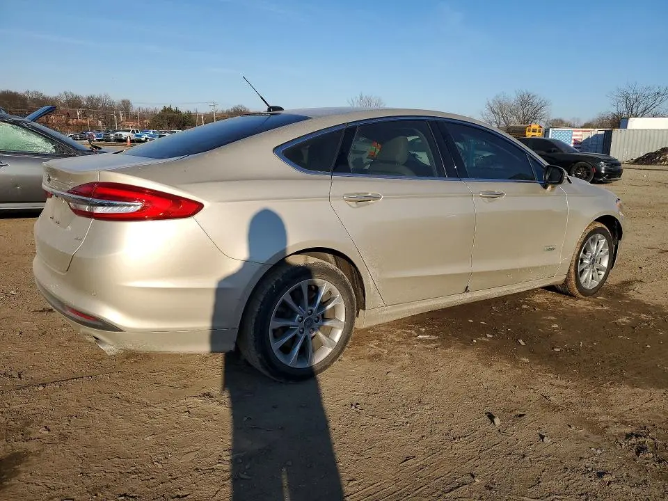 2018 FORD FUSION SE PHEV  