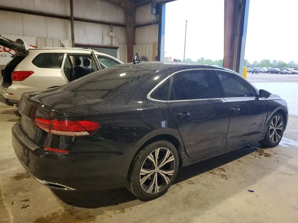2022 VOLKSWAGEN PASSAT SE  