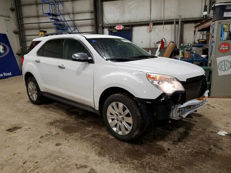 2010 CHEVROLET EQUINOX LT  