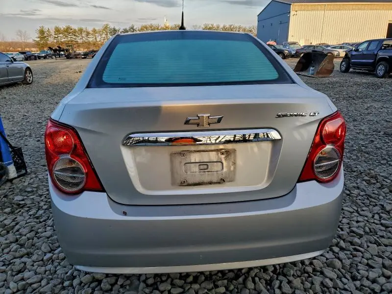 2013 CHEVROLET SONIC LT  