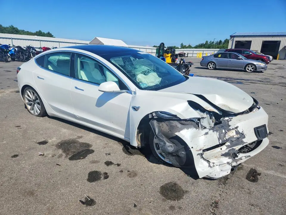 2020 TESLA MODEL 3   