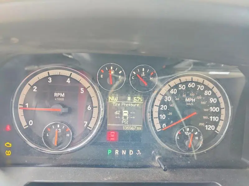 2012 DODGE RAM 1500 SLT  