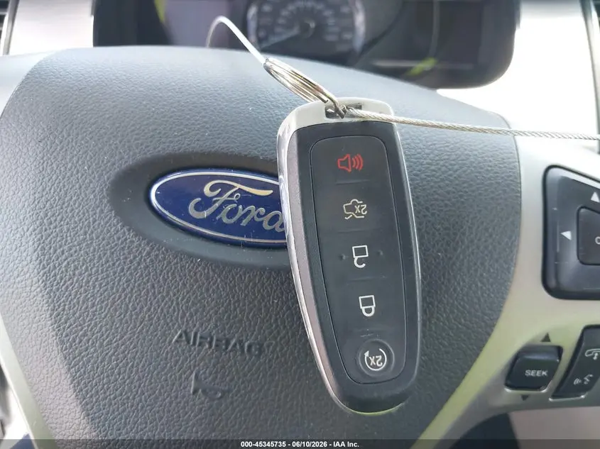 2017 FORD TAURUS SEL
