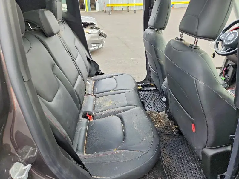 2019 JEEP RENEGADE TRAILHAWK  