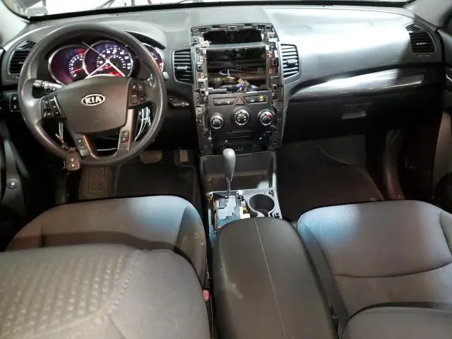 2012 KIA SORENTO BASE  