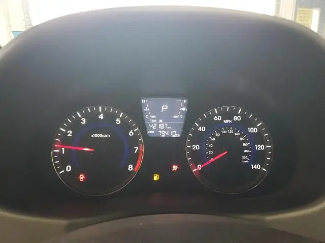 2013 HYUNDAI ACCENT GLS  