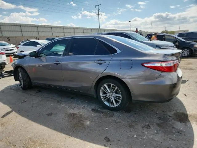 2016 TOYOTA CAMRY LE  