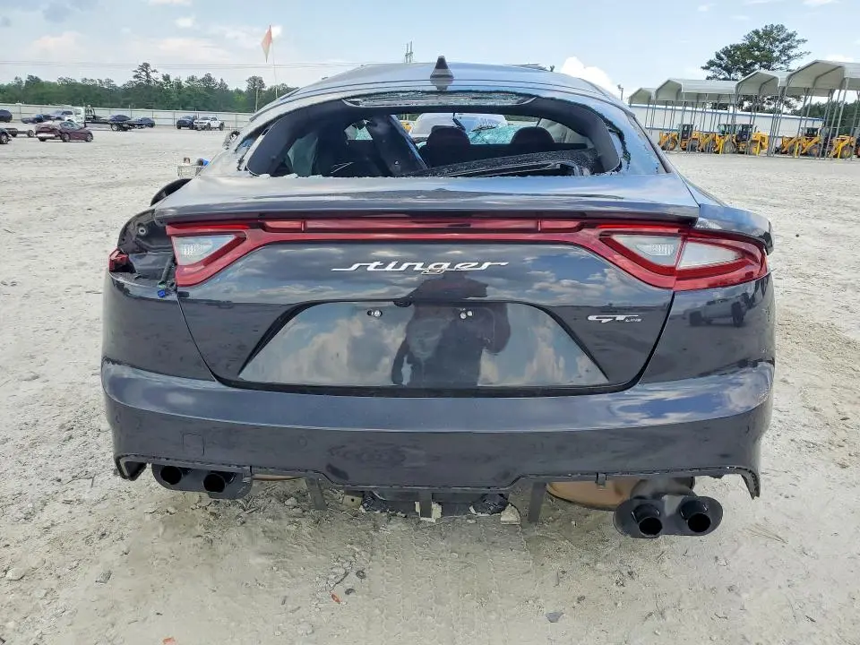 2020 KIA STINGER GT-LINE  
