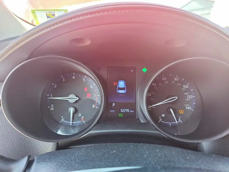 2020 TOYOTA C-HR LE  