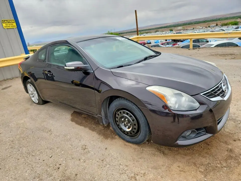 2011 NISSAN ALTIMA S  