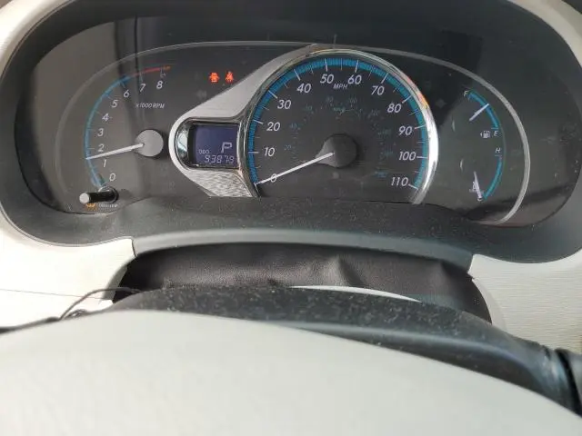 2011 TOYOTA SIENNA XLE  