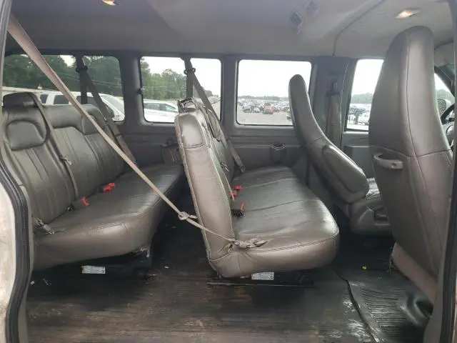 2016 CHEVROLET EXPRESS G2500 LS  