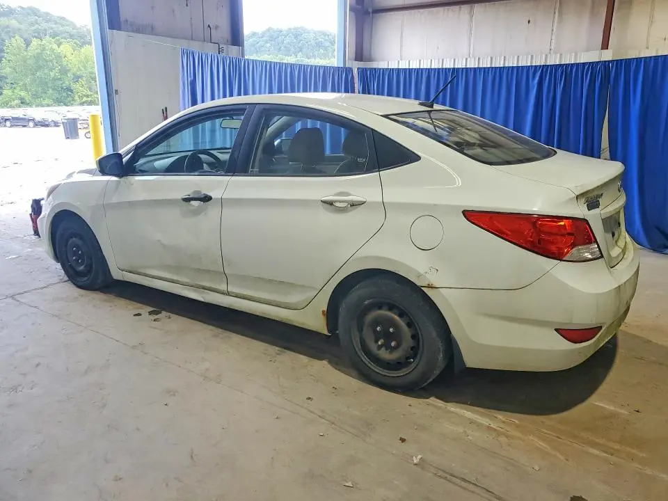 2013 HYUNDAI ACCENT GLS  