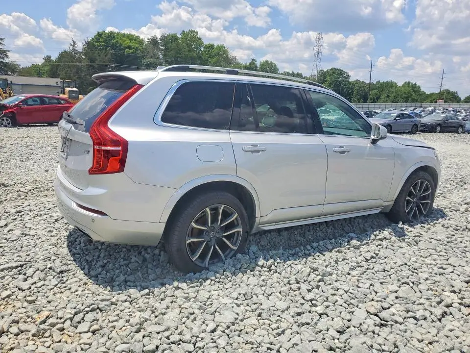 2018 VOLVO XC90 T6  