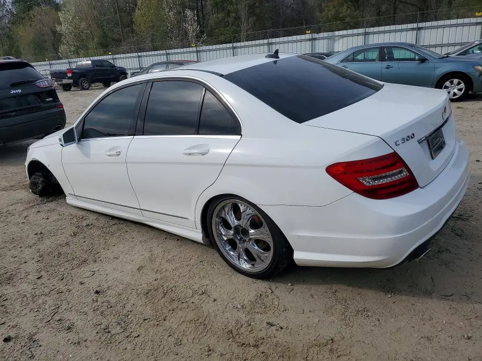 2013 MERCEDES-BENZ C 300 4MATIC  
