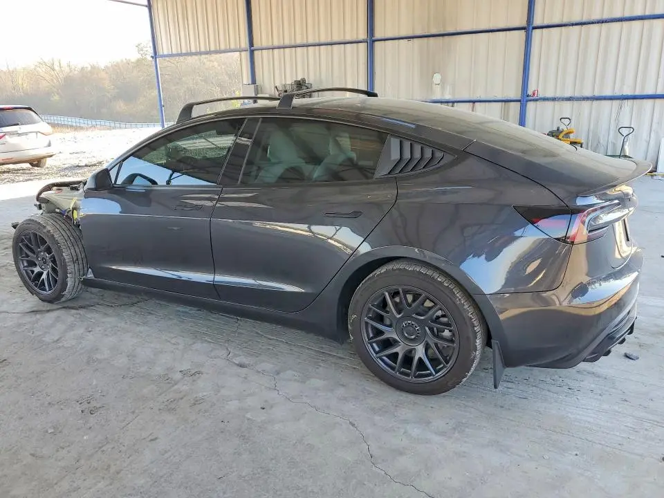 2025 TESLA MODEL 3   