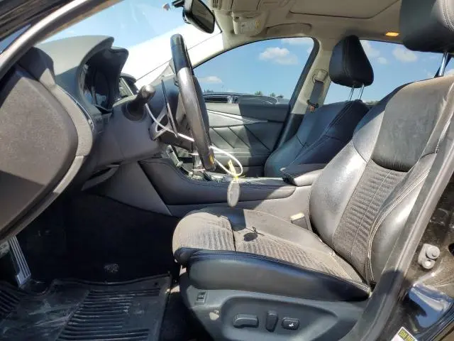 2015 INFINITI Q50 BASE  