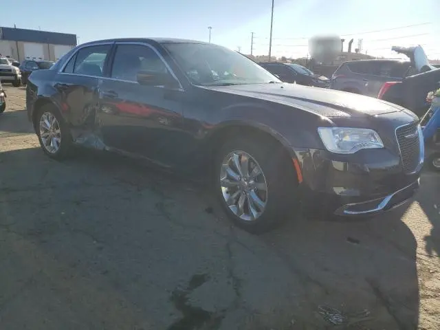 2016 CHRYSLER 300 LIMITED  