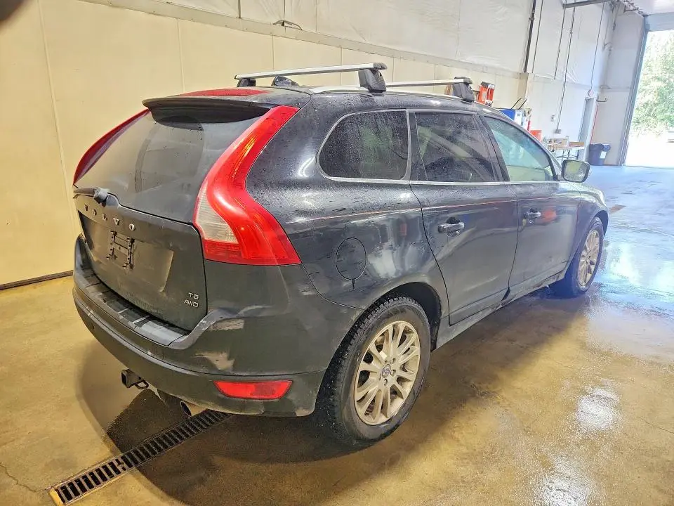 2010 VOLVO XC60 T6  