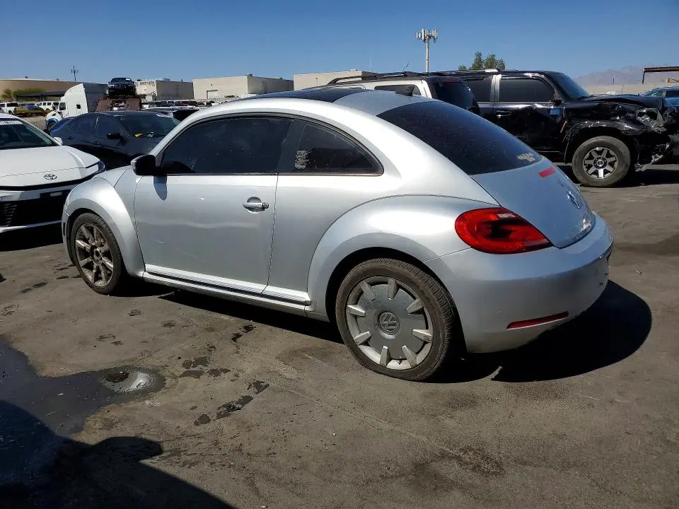 2013 VOLKSWAGEN BEETLE   