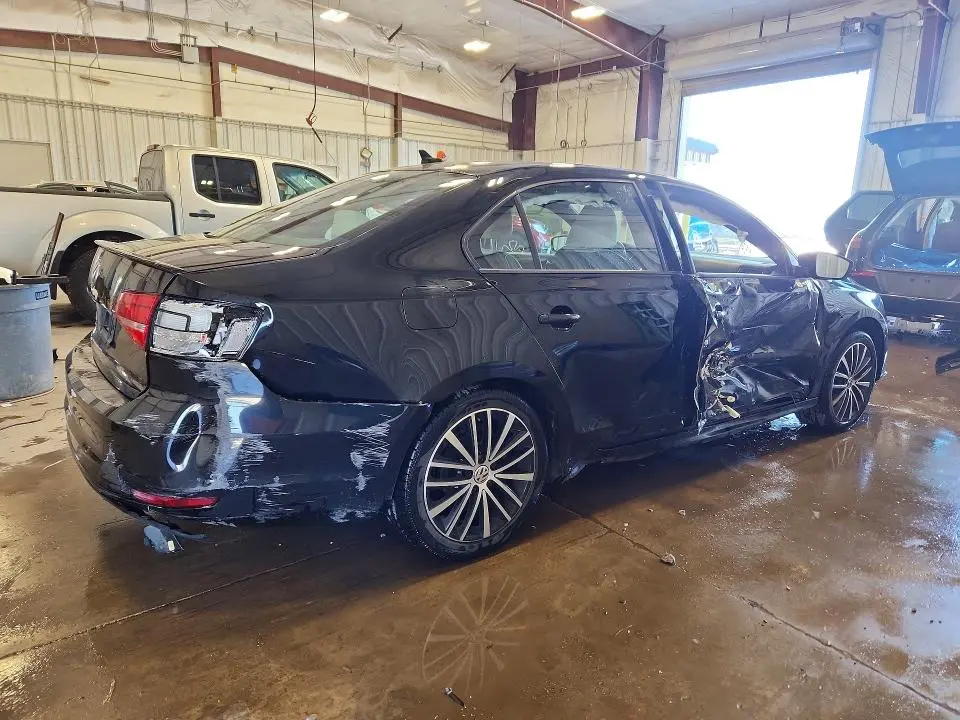 2015 VOLKSWAGEN JETTA SE  