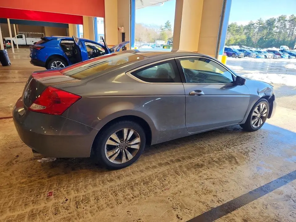 2012 HONDA ACCORD LX  