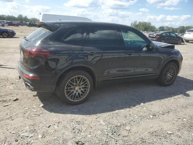 2017 PORSCHE CAYENNE   