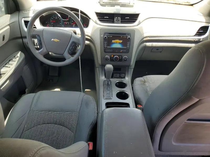 2016 CHEVROLET TRAVERSE LS  
