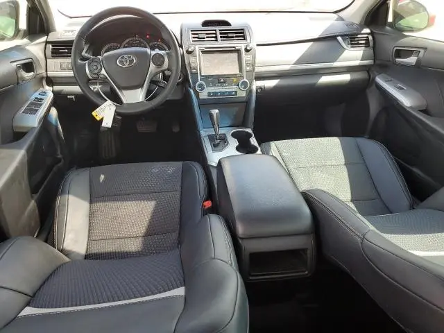 2014 TOYOTA CAMRY SE  